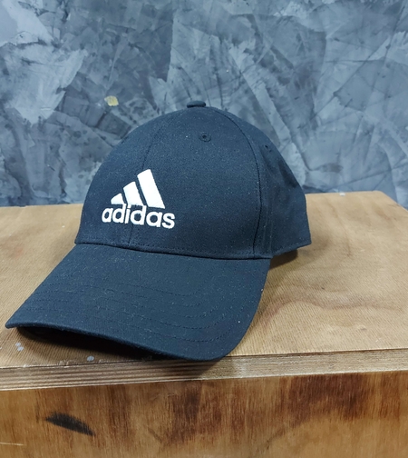 Adidas шапка