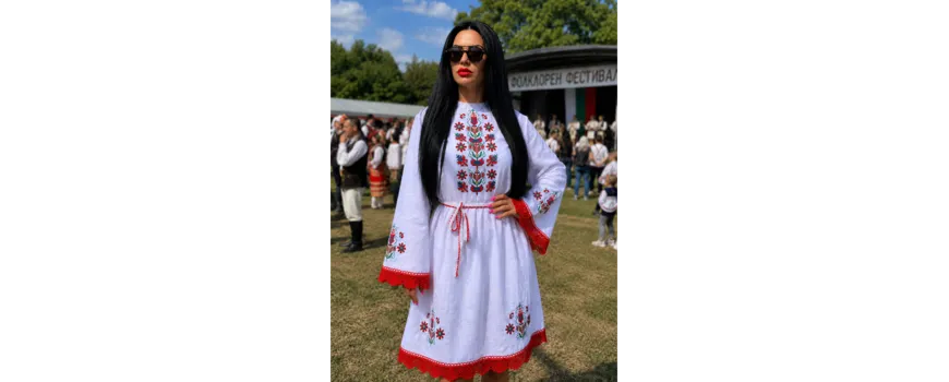 Рокли с бродерия