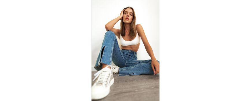 Blugi și pantaloni
