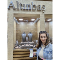 15 години The mall ! Честито на спечелилата дама!