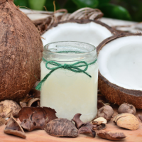 22 рецепти за домашна козметика с кокосово масло