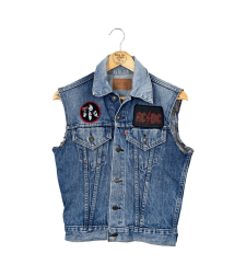 Levi's AC/DC Vest (36)