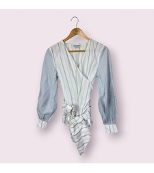 Ganni Striped обвиваща памучна риза (38)