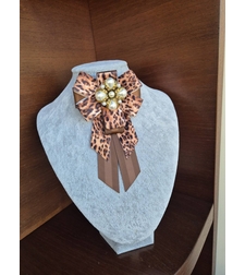 Leopard Bow Brooch