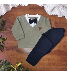 Пуловер с папионка зелен