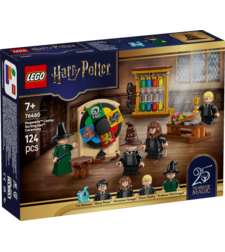 LEGO® Harry Potter™ Замъкът Хогуортс Церемония с разпределителната шапка 76460