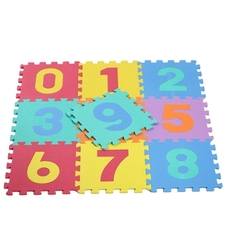 Детско килимче пъзел Raya Toys Цифри, 10 части по 31 х 31 см