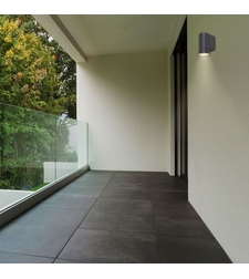 Елегантен външен аплик Phoenix – здрав метал, стъкло и защита IP54