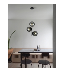 Модерен полилей 3 × E27 със стъклени тела – черен