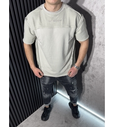 Тениска с Декоративни Шевове в Сиво