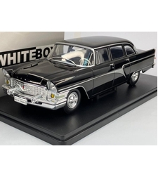 Метална кола GAZ-13 Chaika 1960 WHITE BOX 1:24