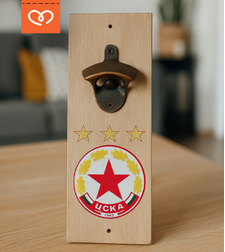 Подарък за ЦСКА Фен Сет Дървена Отварачка с Лого на Любим Отбор с Поставки за Бира