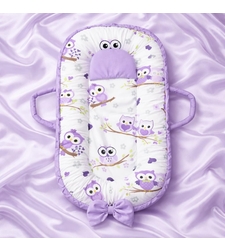 Бебешко гнездо с лилави бухали