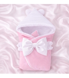 Порт бебе с качулка в бебешко розово с бяла панделка
