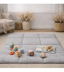 Меко бебешко килимче за игра в сиво