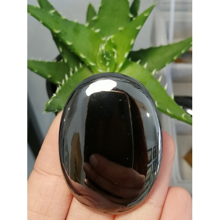 Кабошон Хематит
