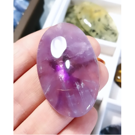 Кабошон Аметист