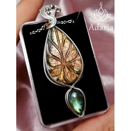 Сребърно колие с Лабрадорити