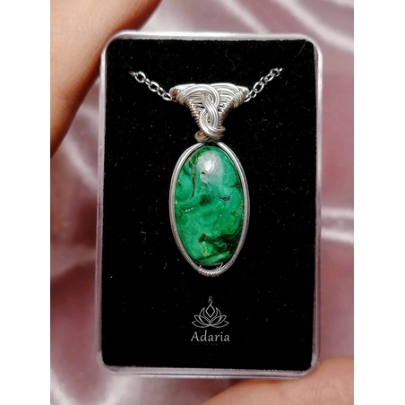 Сребърно колие с Малахит