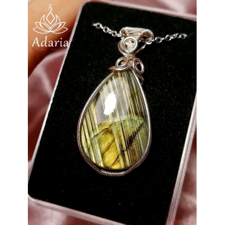 Сребърно колие с Лабрадорит