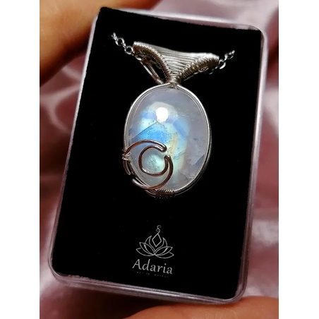 Сребърно колие с Лунен камък