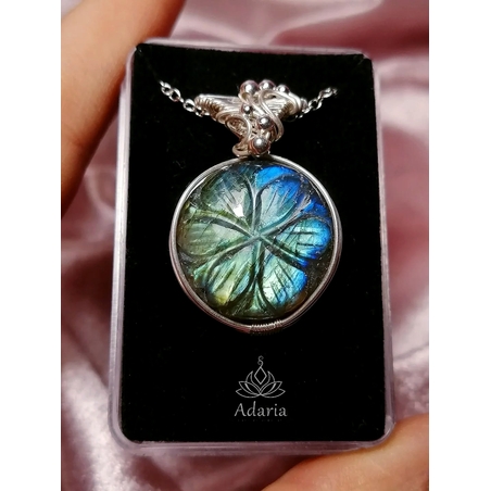 Сребърно колие с Лабрадорит