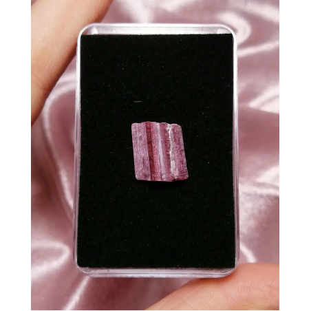 Розов Турмалин - Необработен