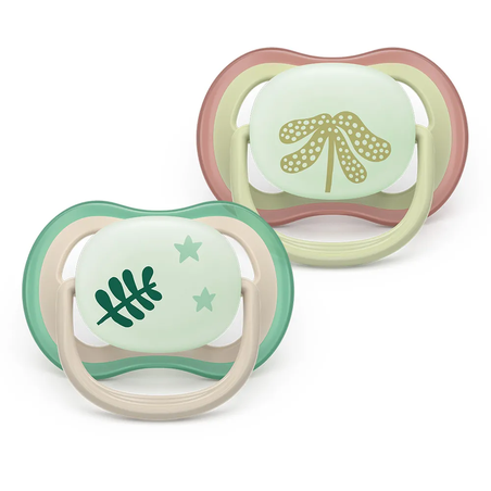 Philips AVENT SCF376/31 Комплект 2 Броя Светещи Ортодонични Силиконови Залъгалки Ultra Air от 6-18м+ с Картинки в Кутия за Стерилизиране
