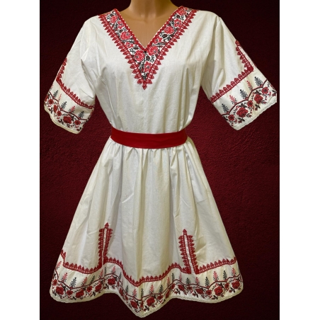 рокля с етно мотиви 20