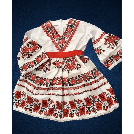 Рокля момиче 24