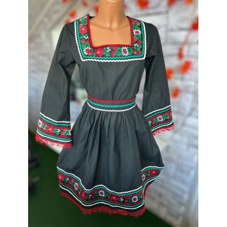 рокля с етно мотиви 43