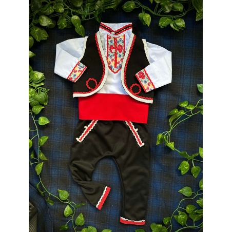 Народна носия Момче 25