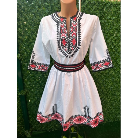 рокля с етно мотиви 45