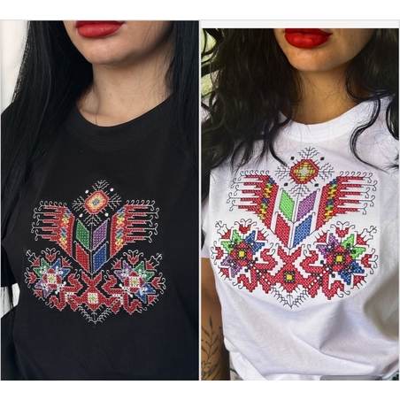 Дамска тениска с българска шевица „Дървото на живота“