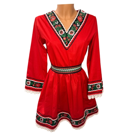 рокля с етно мотиви 47