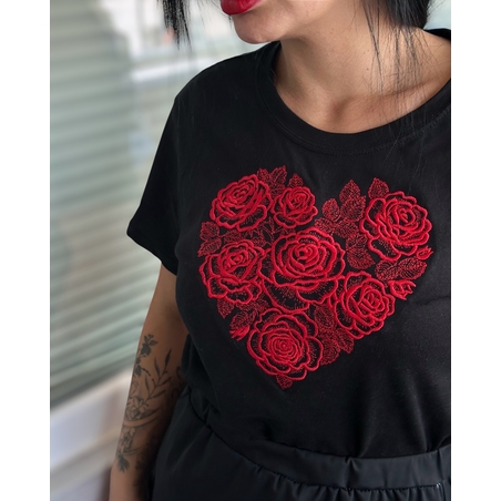 Тениска Сърце от Рози