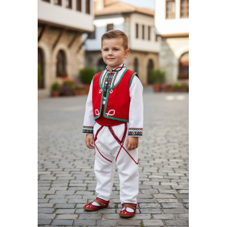 Народна носия Момче 18