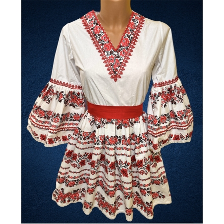 рокля с етно мотиви 34