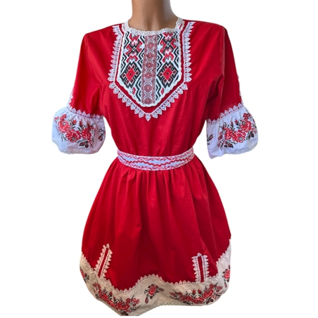 рокля с етно мотиви 50