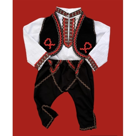 Народна носия Момче 13