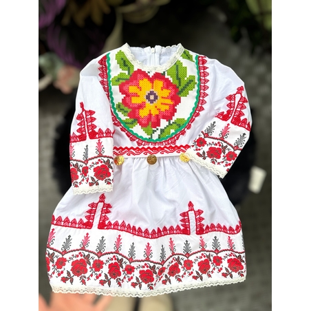 Рокля момиче 30