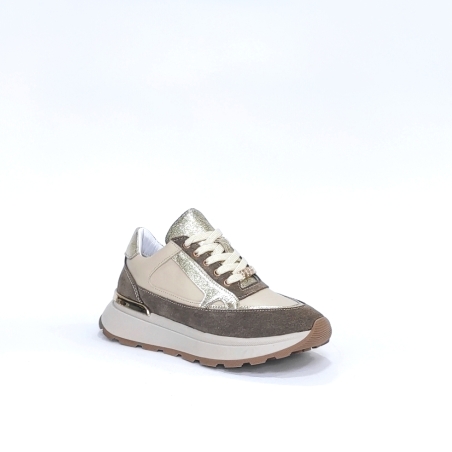 Women's sneakers / natural leather / anatomical insole / beige /760-23