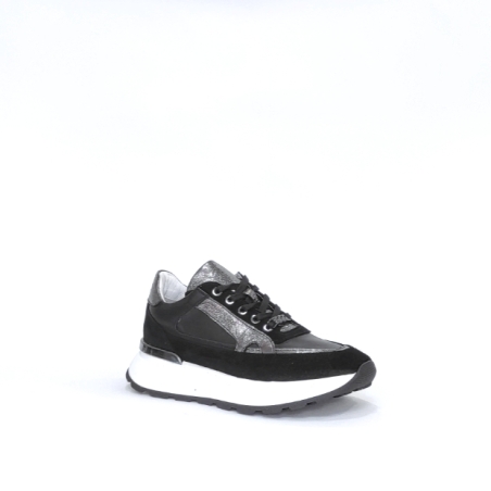 Women's sneakers / natural  leather / anatomical insole / black / 760-23