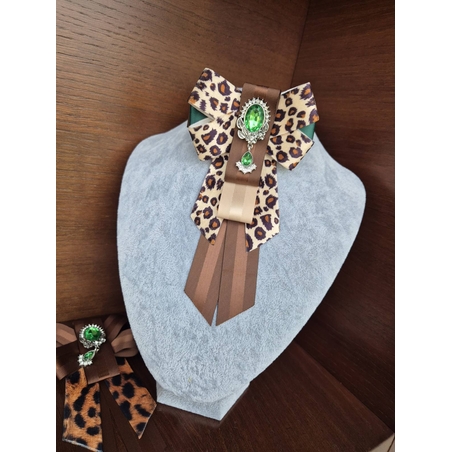 Leopard Bow Brooch