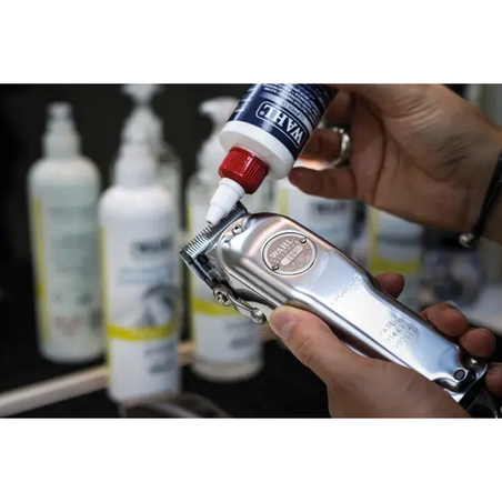Масло за машинки за подстригване и тримери WAHL 200 ml