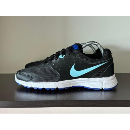 Nike Revolution 39номер 25см Стелка Като Нови