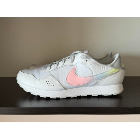 Nike MD Valiant 40номер 25см