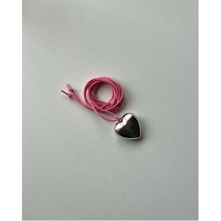 PUFFY HEART NECKLACE in toffee pink