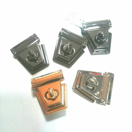 Закопчалки Злато /малки 01