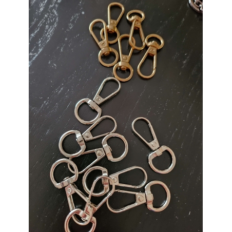 Карабинки за чанти